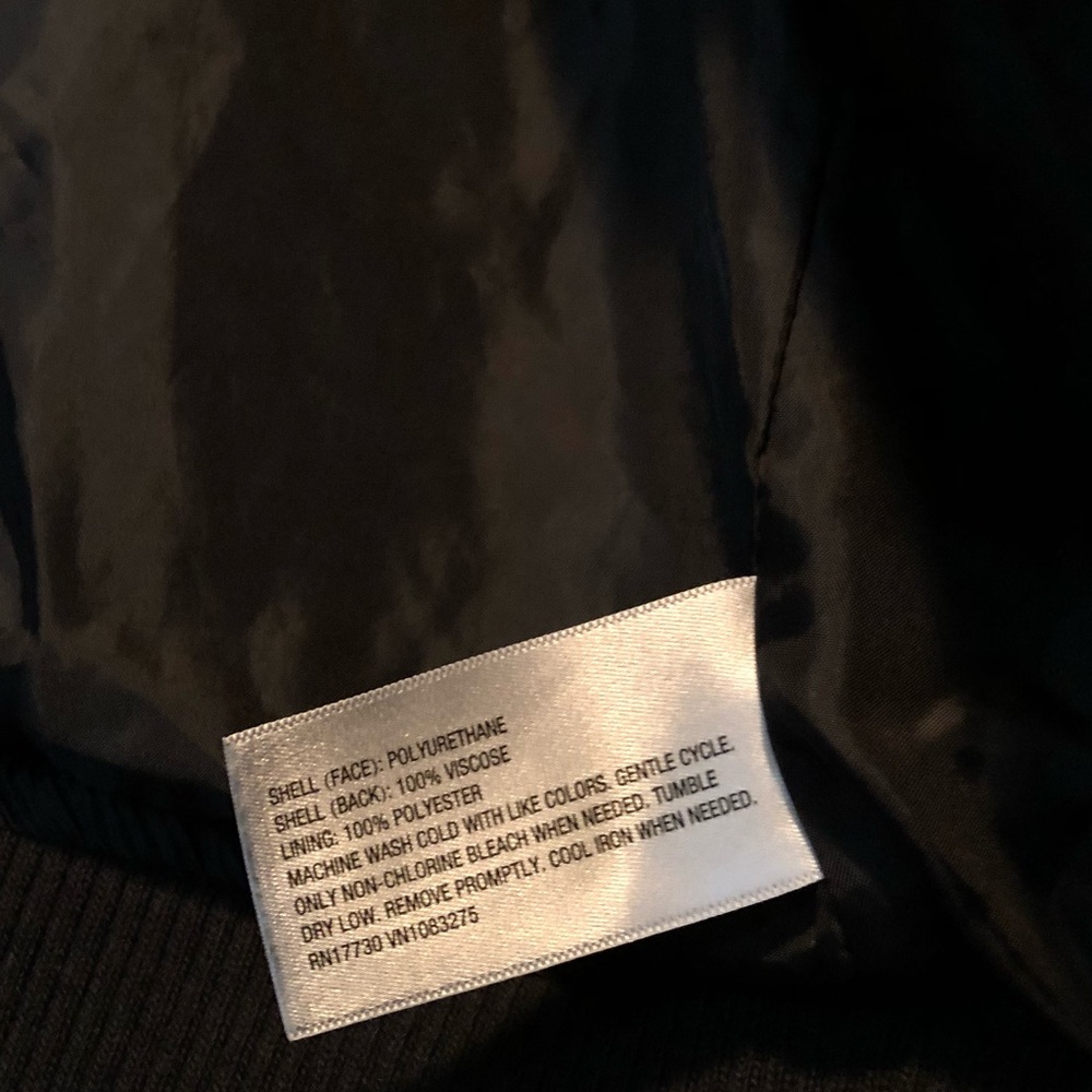 Cool Jacket ๐ - Picture 4 of 5
